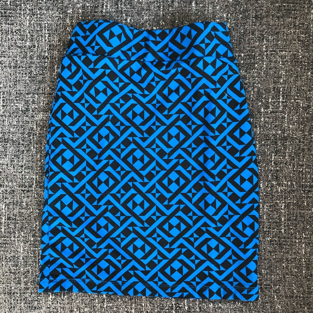 Aztec Forever 21 skirt.